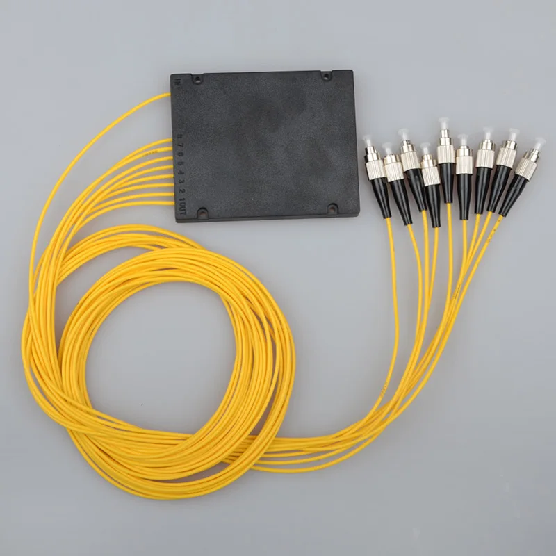 Волоконно оптический сплиттер FC 1: 8 ABS коробка Кассетный Сплиттер ящик FTTH 1 с 1X8