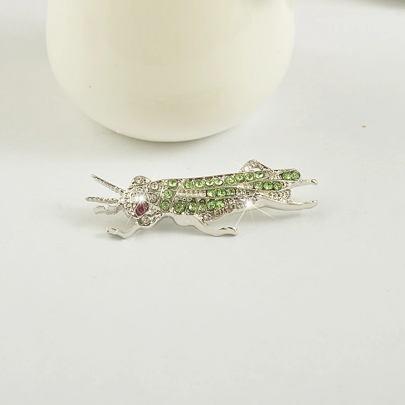 Изысканная брошь в виде насекомого с кристаллами насекомых зеленая стразы