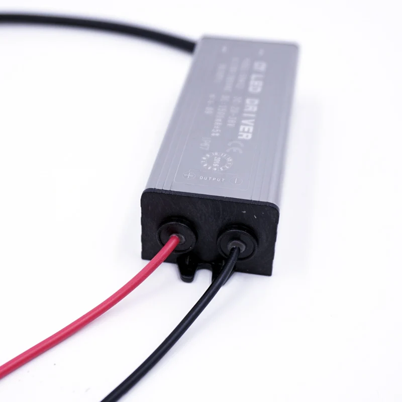 Светодиодный источник питания 10 Вт 20 30 50 70 преобразует AC100 265V в DC22 38V драйвер для