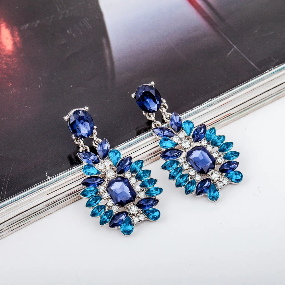 Женские серьги капли с большими синими кристаллами длинные полыми цветами