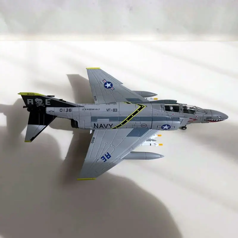 WLTK 1/100 масштаб военная модель игрушки F-4 Phantom II VF-84 Jolly Rogers Fighter литой металлический самолет модель игрушки для сбора/подарка
