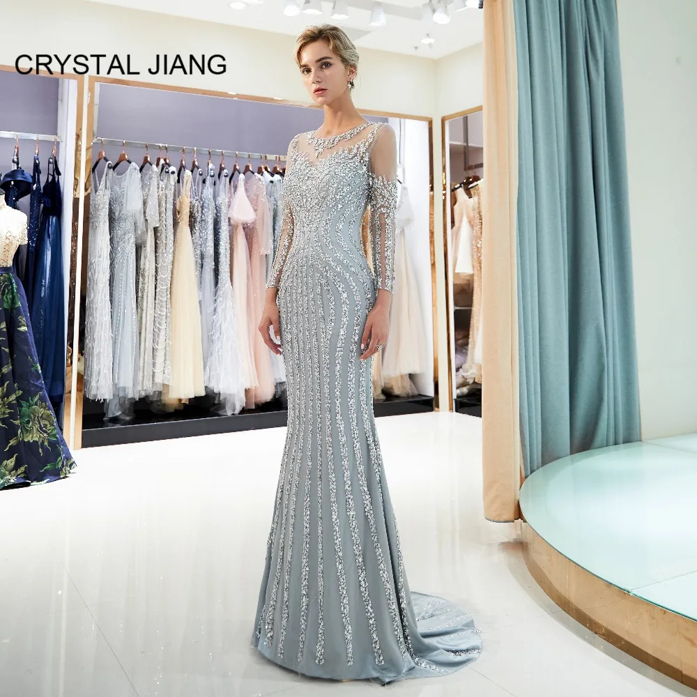 Роскошное вечернее платье с круглым вырезом украшенное кристаллами JIANG цвета