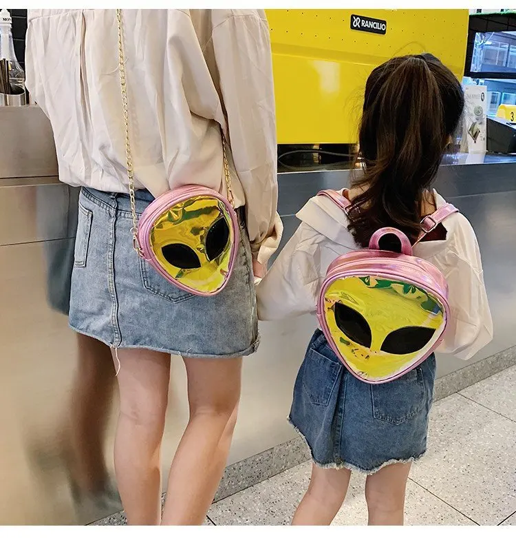 

Et Face Designed Backpack Bag Fashion Laser Transparent Backpack Triangle Leisure Bag For Girls Pu Stitching Pvc Mini Chain Bag