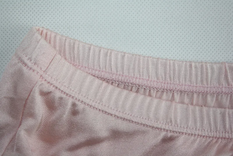 Good quality 100% silk knitting ladies underwear, wrapping code underwear wholesale