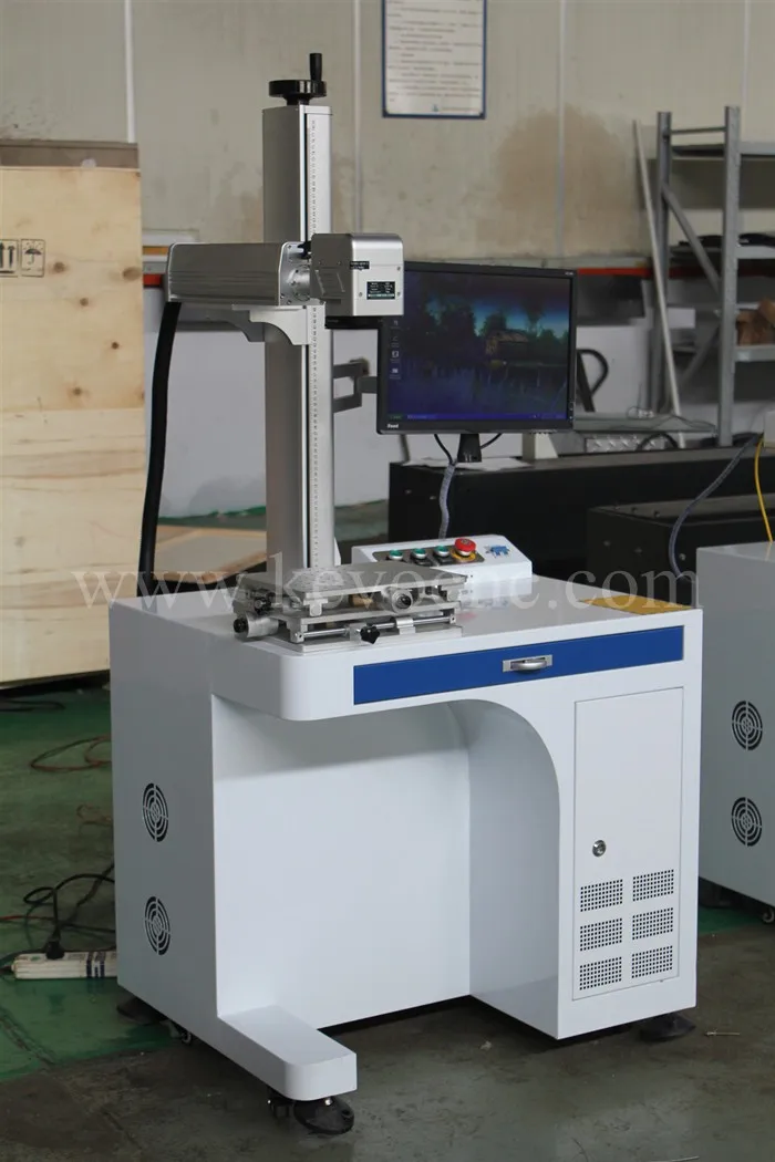 Волоконный лазер серии номер гравировальный станок с лазерной головкой galvo Cnc