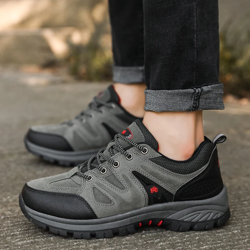 

Men's Short Ankle Professional Outdoor Hiking Shoes Autumn and Winter Models Warm and Comfortable Breathable Big Shoes Size39-44