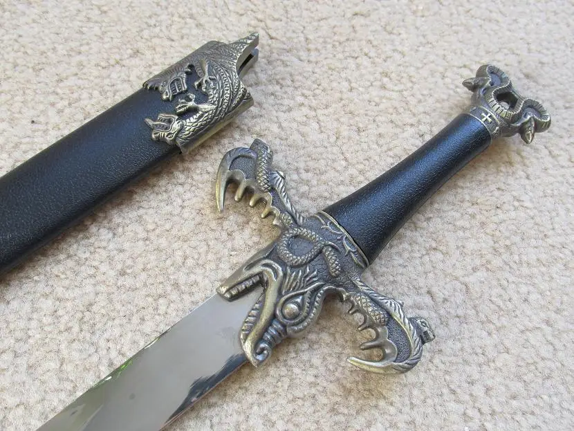 S0070 старинный латунный дракон король средневековый меч фантазии нож с ножом 15