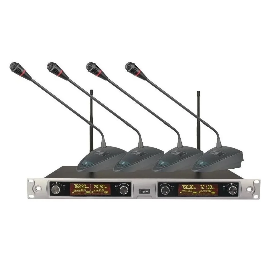 Беспроводная система караоке с четырьмя каналами UHF и гибким микрофоном Bolymic Professional для конференций в школе.