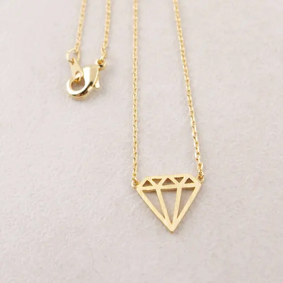 

Daisies 10PCS New Fashion Super Hero Shape Chain Superman Pendant Necklace Movie Statement Jewelry Wholesale Christmas gift