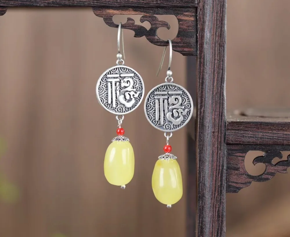 

[S925 days blessing eag retro retro wax earrings] artistic and ethnic wind female ear hook earrings