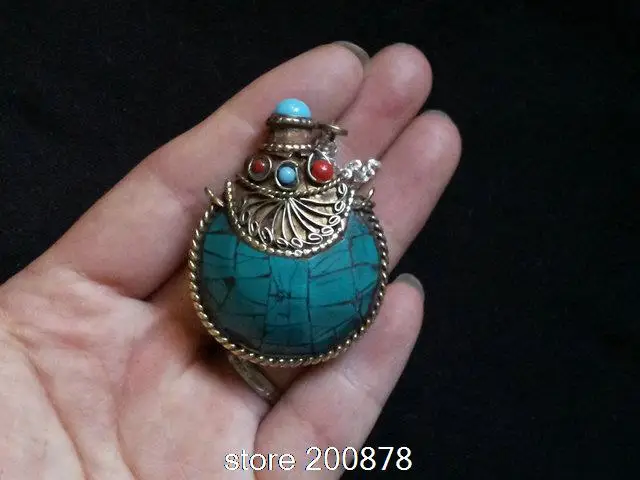 

BYH021 Nepal brass lovely small Turquoise snuff bottles Tibetan amulet pendants