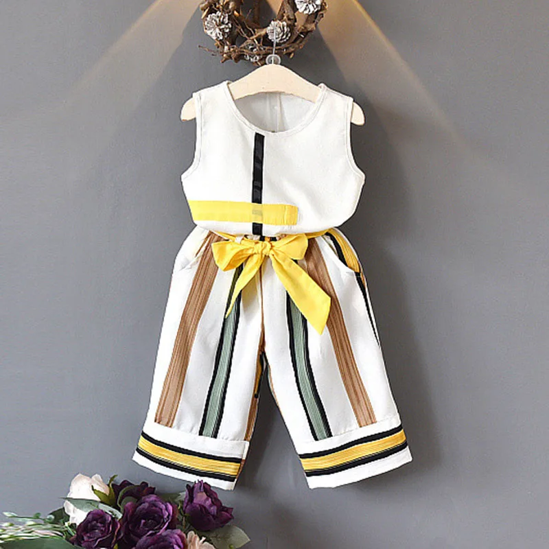 

Children's wear Girls Geometry summer outfit New Fashion sleeve shirt + strip loose pant set Kids fashion clothes ST19028