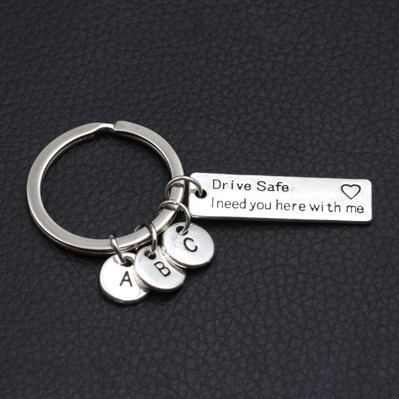 (Вы можете выбрать три буквы) Drive Safe I Need you With Me/брелоки для пар/фразы|Брелоки| |