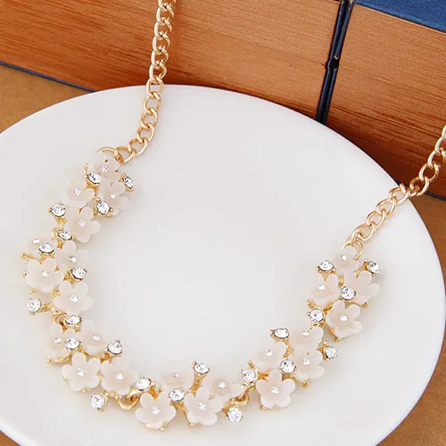 Ожерелье с подвеской из сплава цепочкой и кристаллами 3 вида цветов|fashion statement