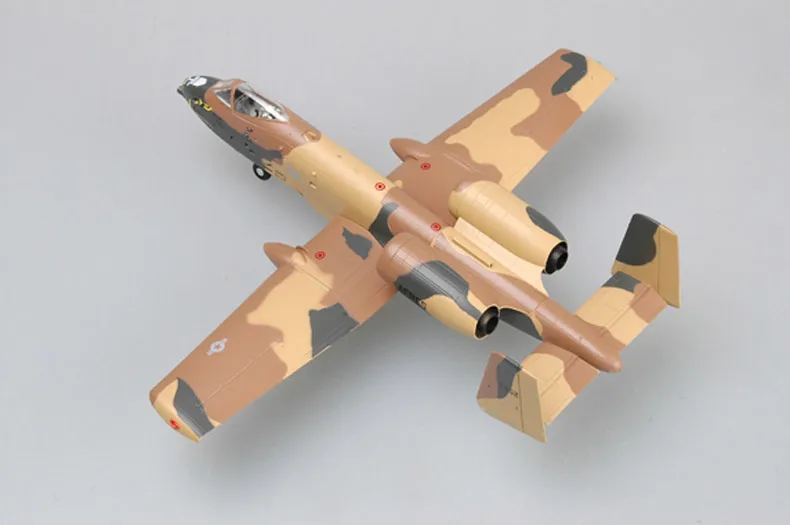 Готовая модель самолета Magic Power масштаба 1:72 1990 917th Wing Barksdale AFB Ирак 37113 | Игрушки и