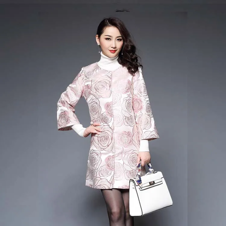 Женский весенний тренчкот размера плюс 2020 новая одежда для матерей среднего