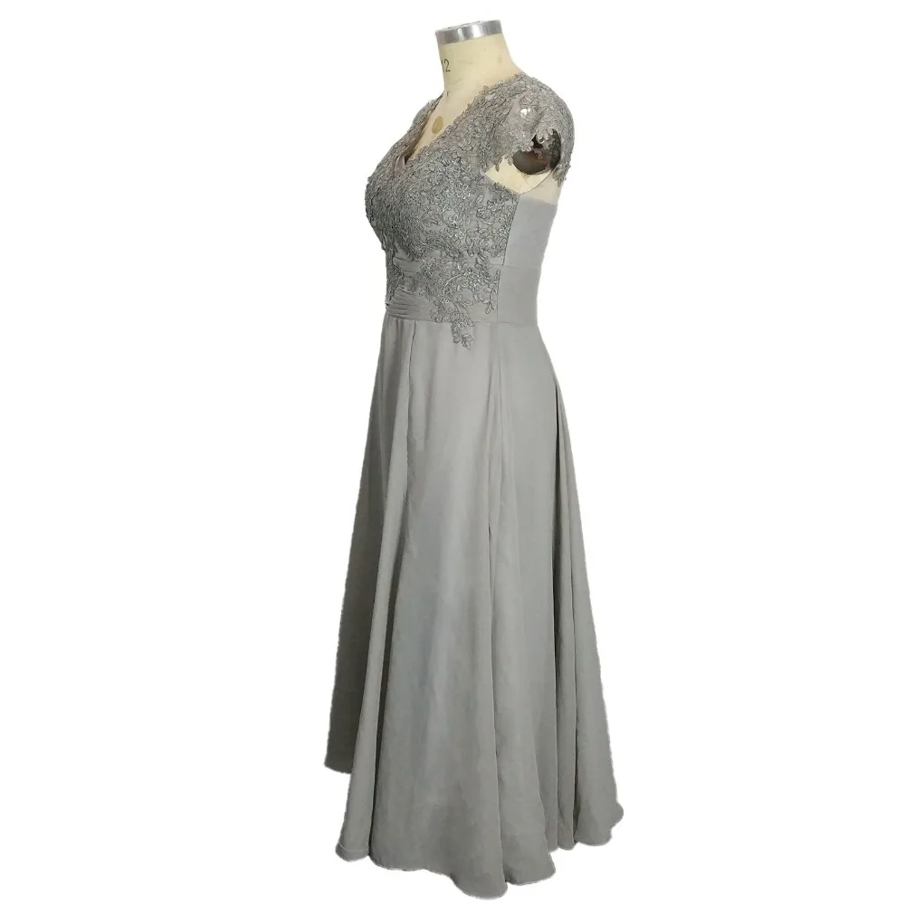 Шифоновое вечернее платье длиной до щиколотки с рукавами-крылышками и вырезом