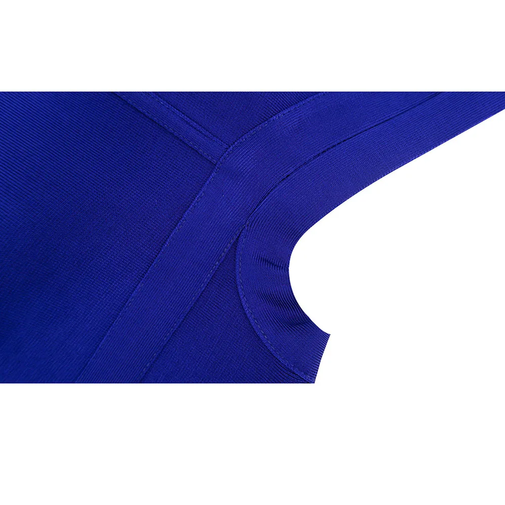 

2021 , Vestidos
