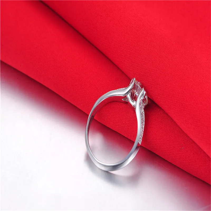 

Heart Voice Test Positive 1.5Ct Round Cut Moissanite Diamond Engagement Ring Solid 14K White Gold Ring Jewelry AU585 Ring
