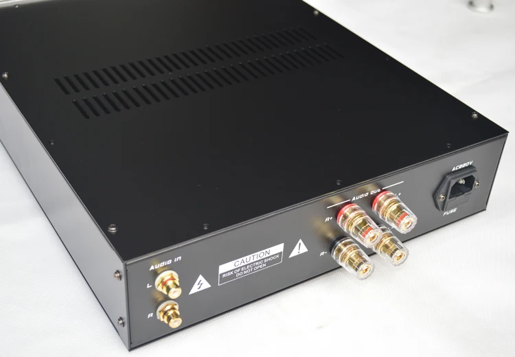 320 * 80 380mm A3208C aluminum alloy panel stage amplifier chassis / AMP Shell DIY box | Электроника