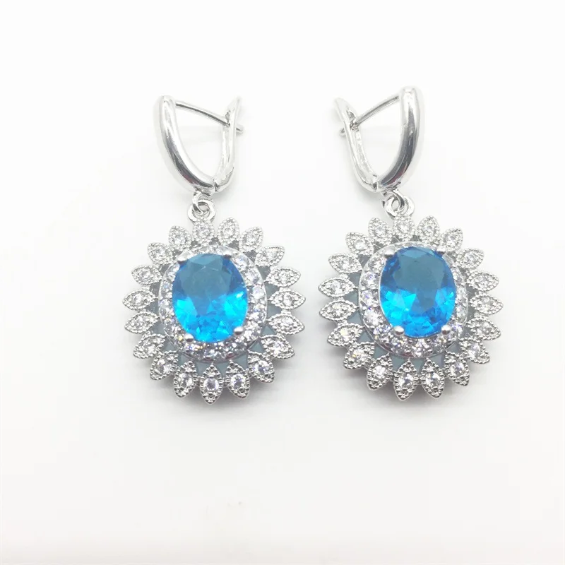 Женский ювелирный комплект с цветком из белого циркония небесно-голубого