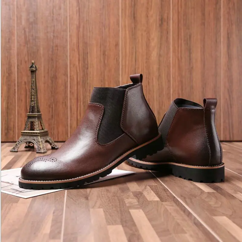 Мужские ботинки челси из натуральной кожи с острым носком