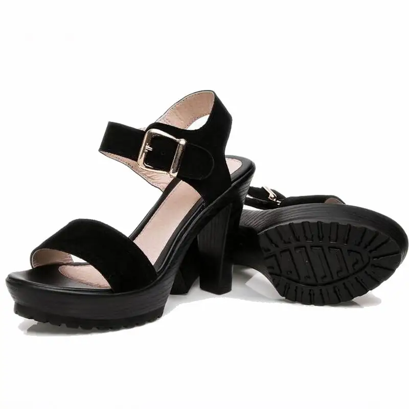 Женские сандалии на платформе черные из натуральной кожи с открытым носком
