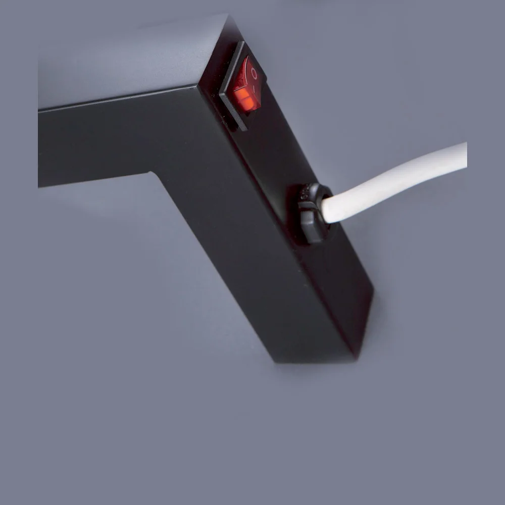 Free Shipping Wall Mount Type Electric Heated Towel Warmer Rack Towel Bar Rail Bathroom Accessory Towel Dryer Shelf HZ-924 - Цвет: Matt black switch
