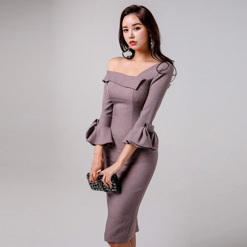 Офисные женские вечерние платья с открытыми плечами расклешенными рукавами и