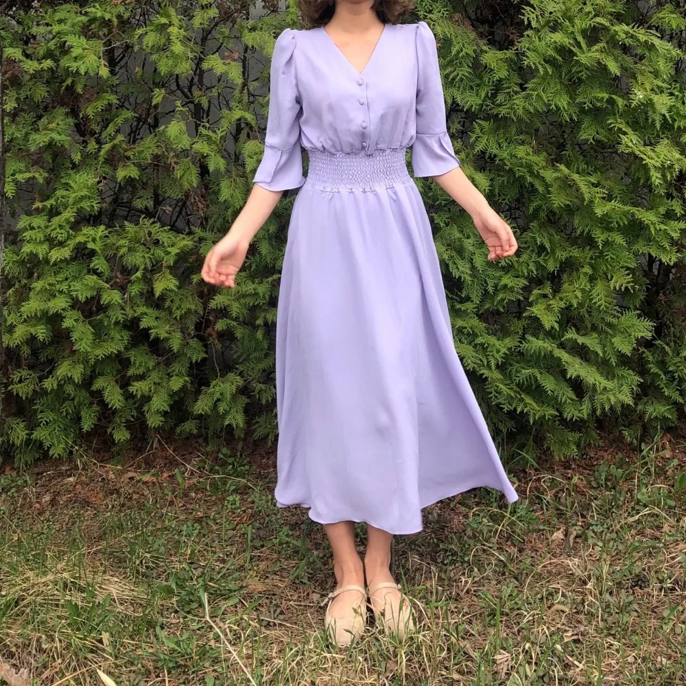 Женское шифоновое платье до колен маленькое в стиле преппи с V-образным вырезом и