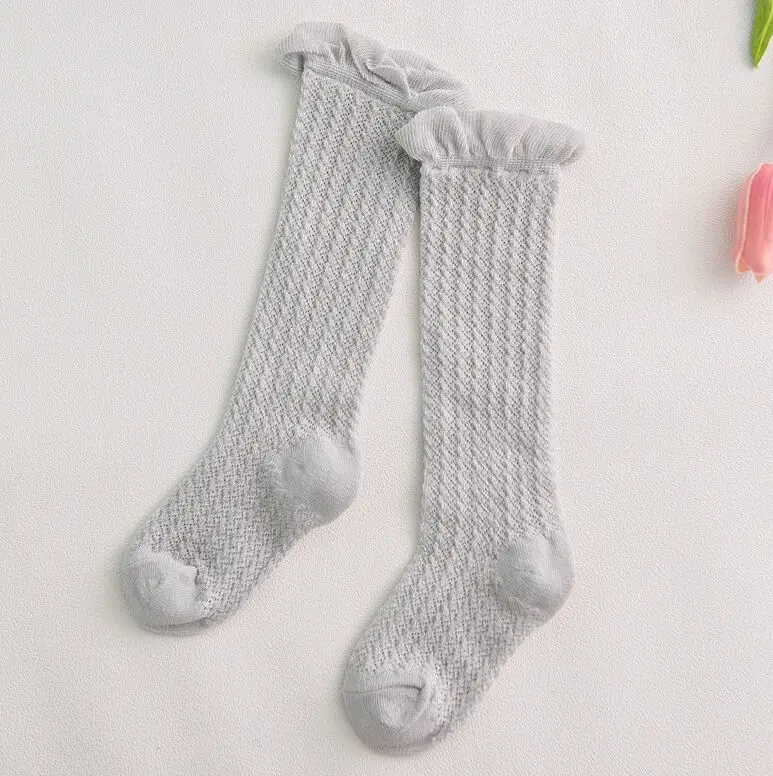 Gray Socks Для маленьких девочек Носки для девочек От 0 до 6 лет одежда для малышей хлопковые сетчатые Дышащие носки для новорожденных носочки для девочки вентиляции хлопок - Цвет: Gray Socks