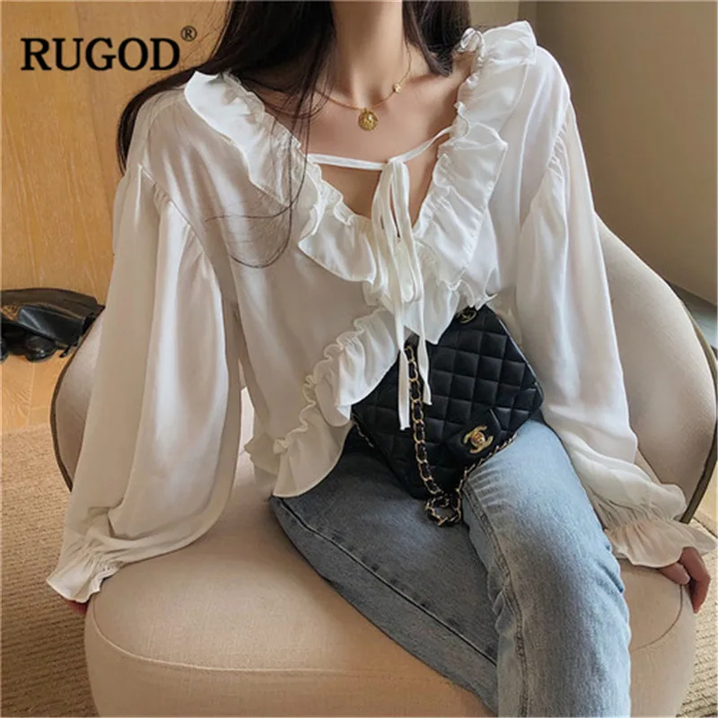 Женская блузка с оборками RUGOD белая рукавами фонариками и v образным вырезом