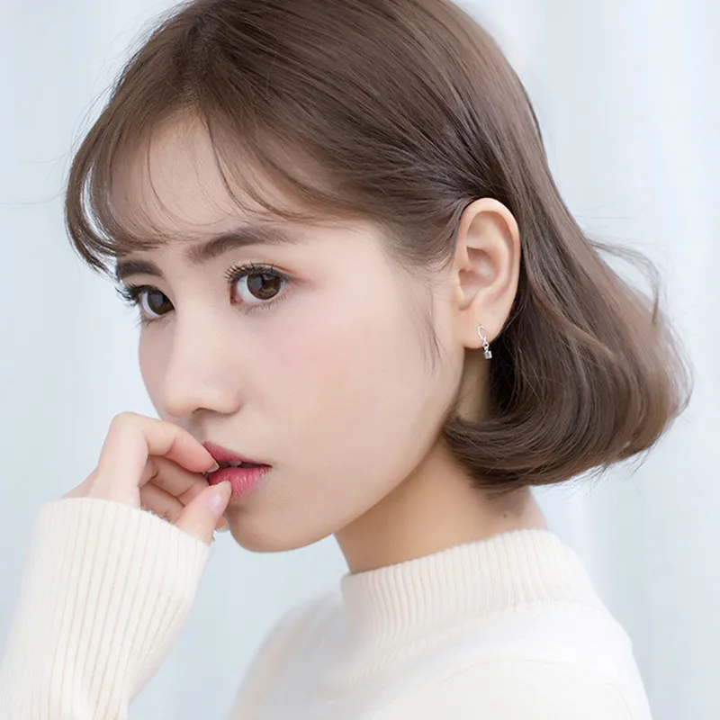 Женские серьги гвоздики из серебра 925 пробы с полыми волнами|Серьги-гвоздики| |