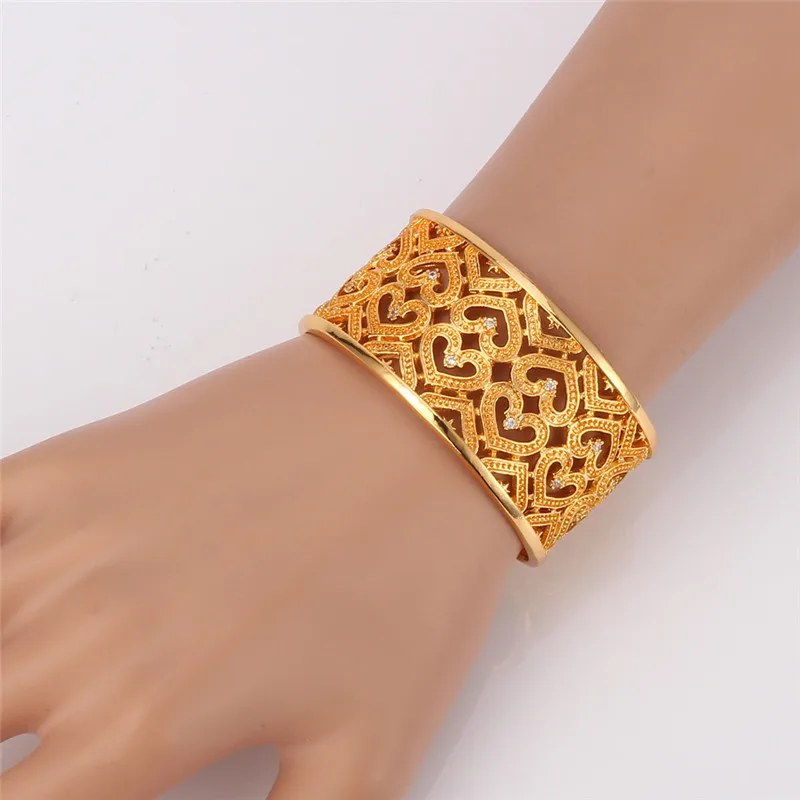 Новинка кольцо и обручальное из желтого золота с фианитом HR484 | Украшения