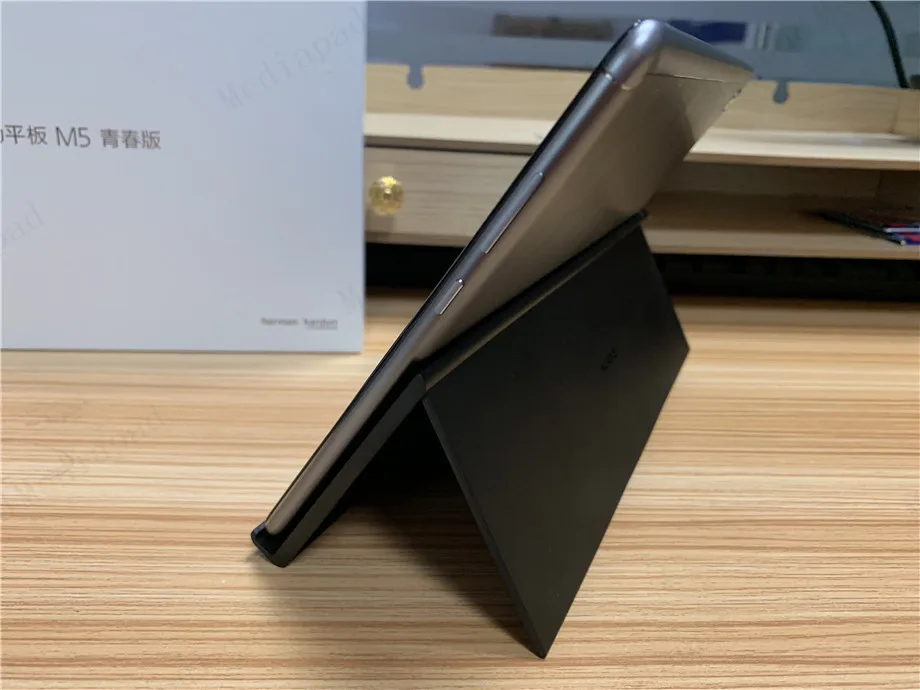 Глобальный Встроенная память HUAWEI MediaPad M5 lite 10,1 ''HUAWEI M5 lite Настольный ПК Android 8,0 Octa Core 4 Гб Оперативная память 64 Гб Встроенная память Поддерживающий тип-с