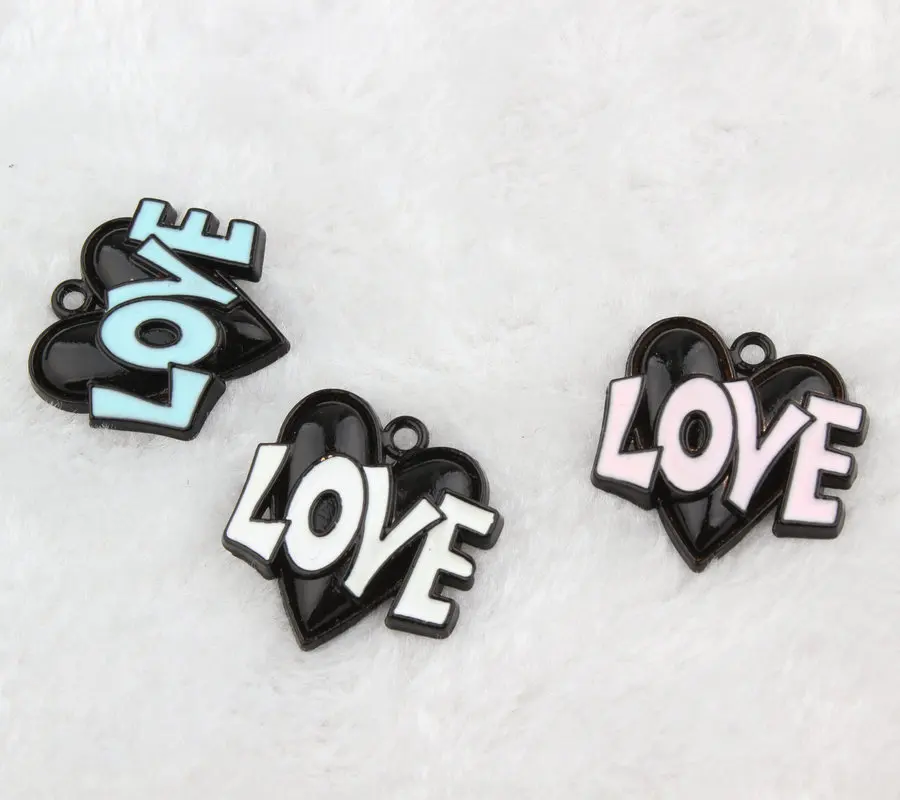 

10PCS/Lot High Quality Zinc Alloy Black Tone Enamel Romantic Love Heart Oil Drop Charm Pendant DIY Necklace Bracelet 24*24mm