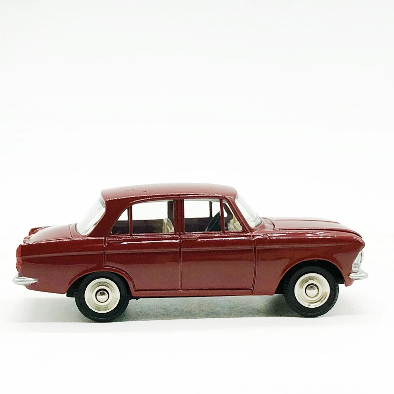 1/43 москвич 1410 mosikeren автомобильный брелок для автомобильных ключей, коллекция моделей автомобилей для подарка