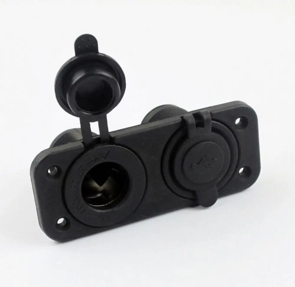 Автомобильное зарядное устройство с двумя USB-портами |