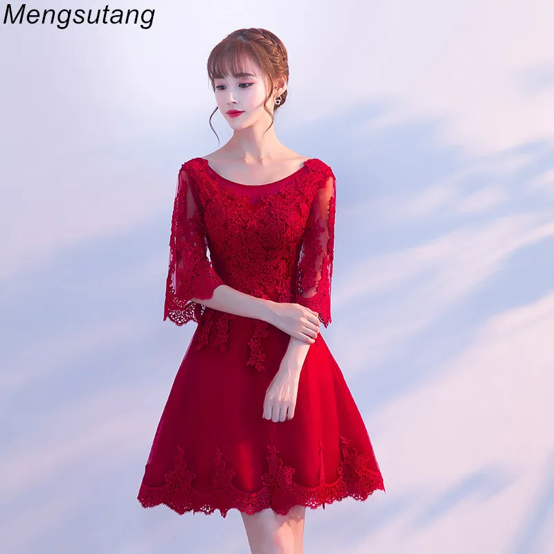 Женское вечернее платье с открытой спиной кружевом винно-красного цвета |