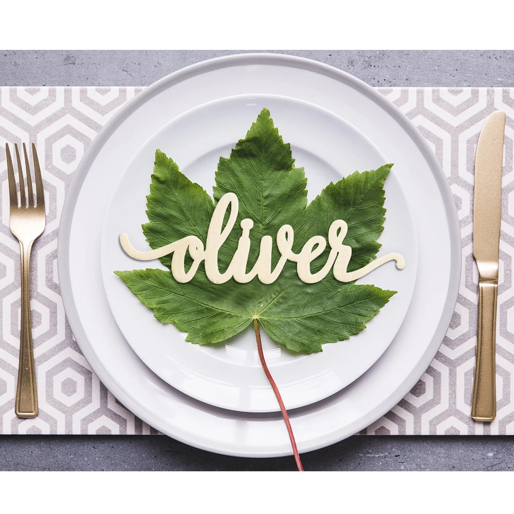 

25pcs Laser Cut Names for Weddings Custom Wood Word Place Name Settings Personalized Place Cards Elegant font Reception Table