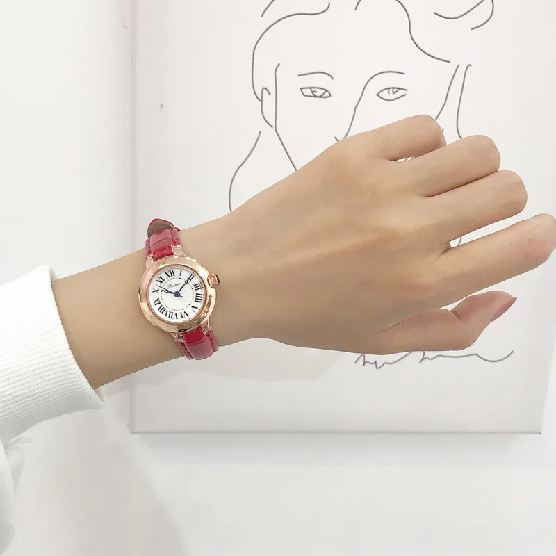 Новые 2018 брендовые маленькие римские Женские повседневные наручные часы женские