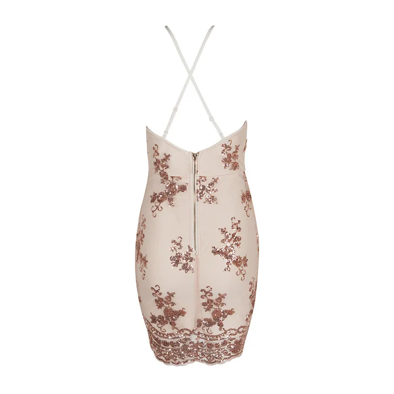 Женское мини платье с открытой спиной вечернее на бретелях спагетти блестками