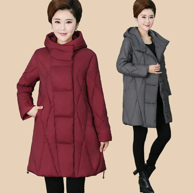 Зимняя пуховая одежда для женщин среднего возраста куртка женское средней длины