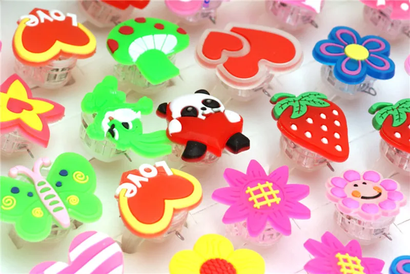 50 шт./лот Мультфильм светодиодный фонарик на палец кольцо игрушка различные