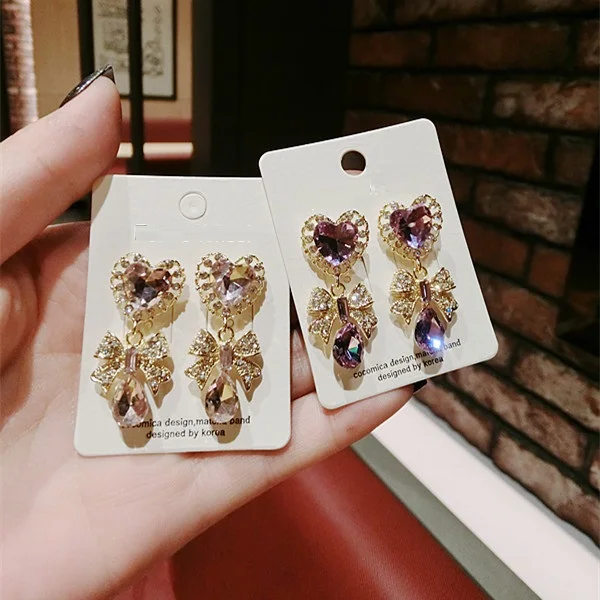 Серьги на клипсе с милым сердечком большие розовые фиолетовые со стразами и