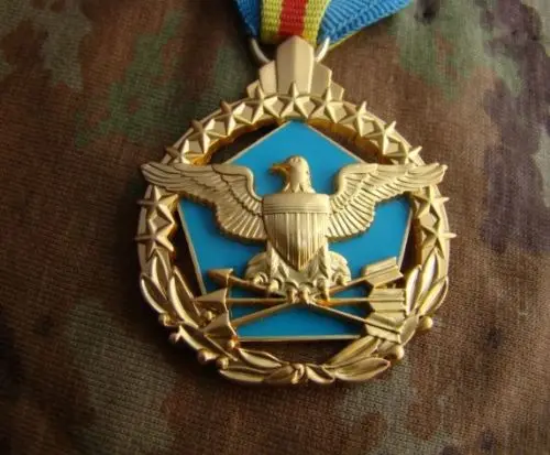 Второй мировой медаль армии США управление обороны превосходное обслуживание