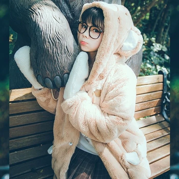 Новые женские зимние Мультяшные пальто японские фланелевые милые кролики с
