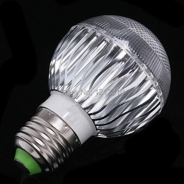 Светодиодная лампа E27 RGB 9 Вт 15 с дистанционным управлением разноцветное