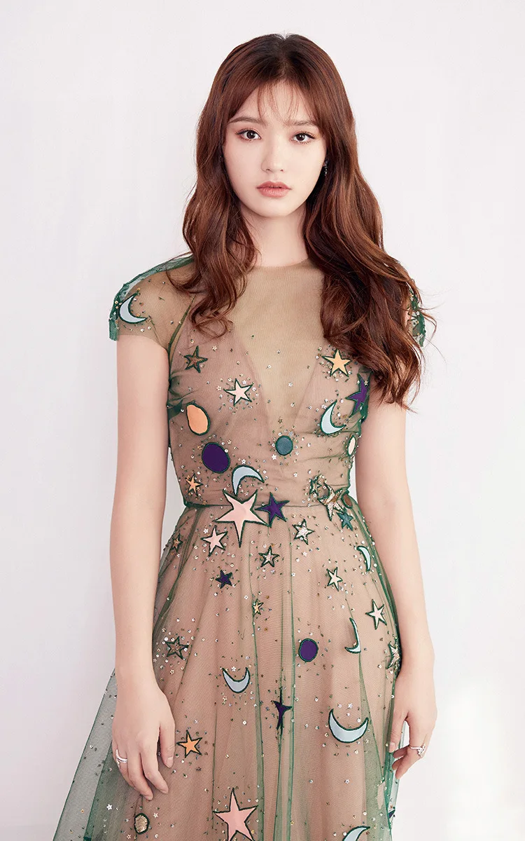 2018 Новый год моды увидеть хотя без рукавов луна звезды вышивка блестки длинное