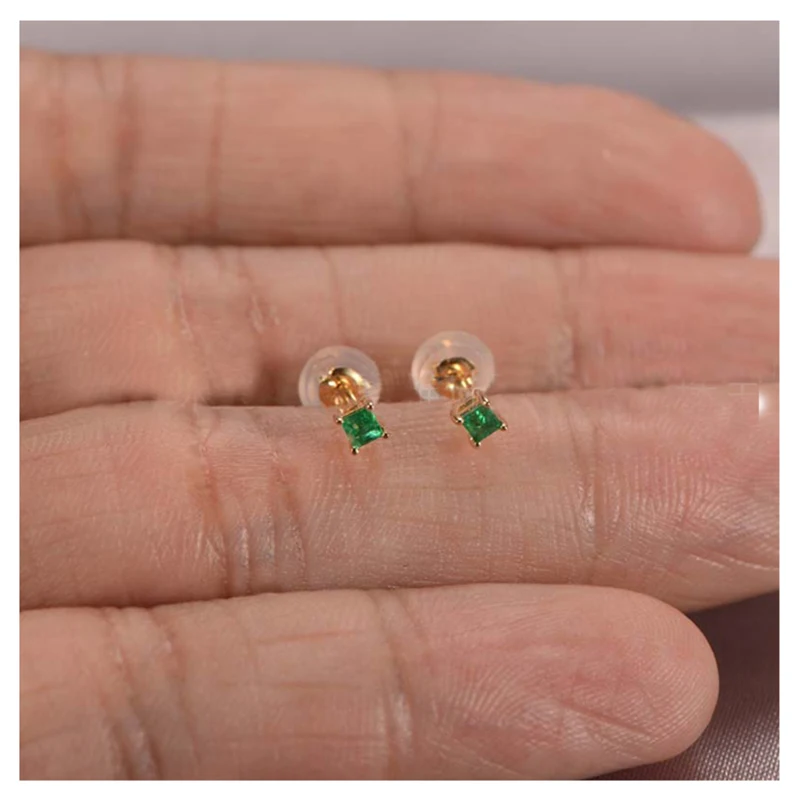 Изумрудные серьги гвоздики 2 мм 18 К Золотые Квадратные женские изящные ювелирные